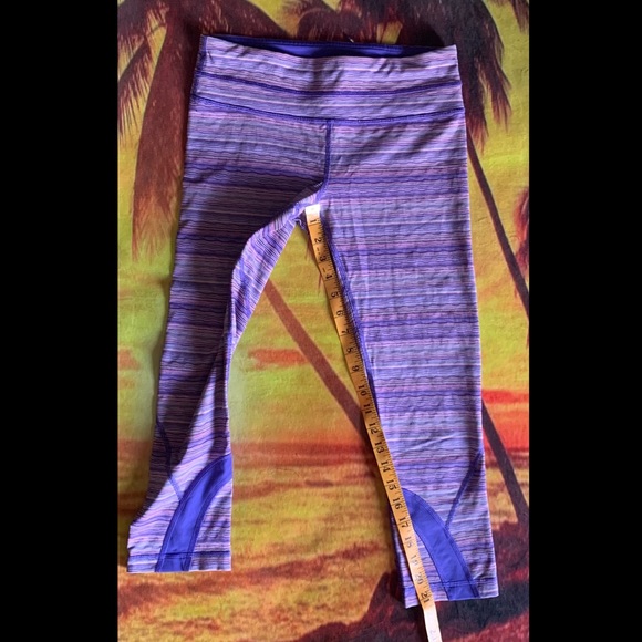 Lululemon Run Inspire Crop II Size 6 - Picture 5 of 12